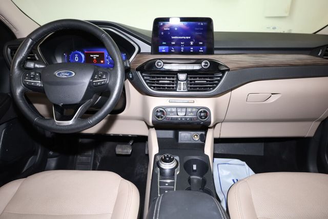 Thumbnail: 2020 Ford Escape - 14