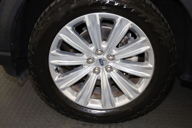 Thumbnail: 2020 Ford Explorer - 7