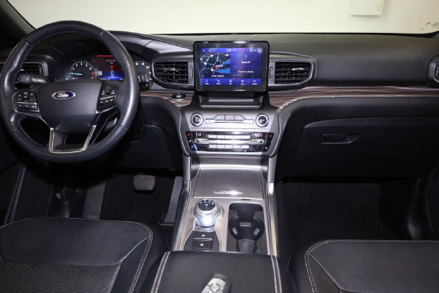 Thumbnail: 2020 Ford Explorer - 14