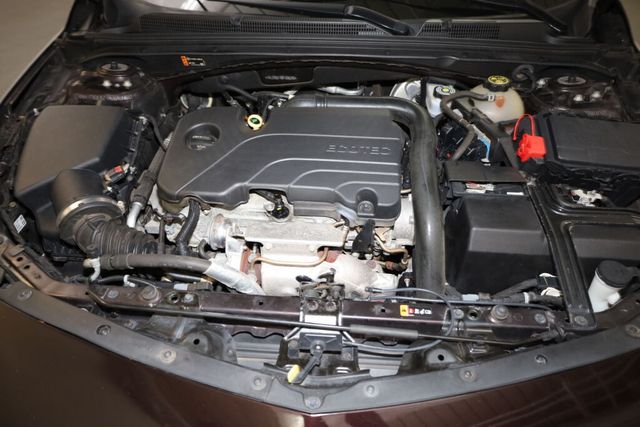 Thumbnail: 2021 Chevrolet Malibu - 8