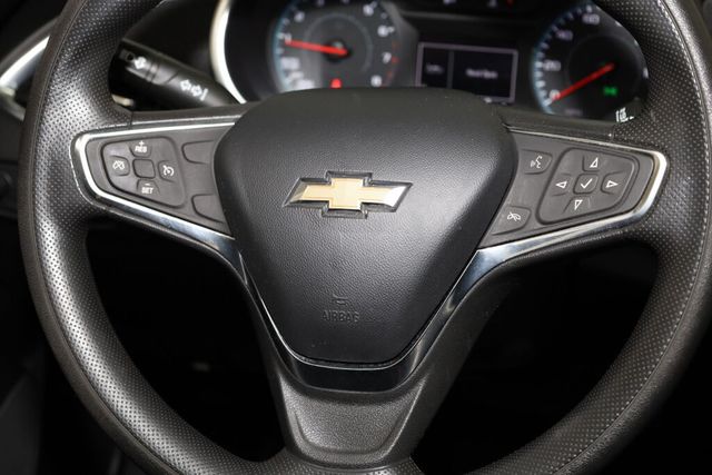 Thumbnail: 2021 Chevrolet Malibu - 35