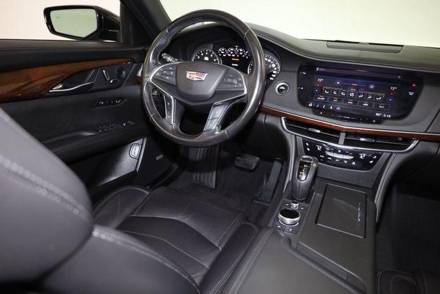 Thumbnail: 2020 Cadillac CT6 - 12