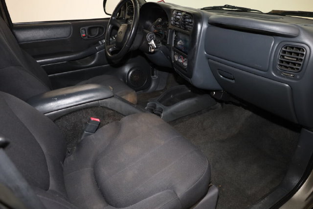 Thumbnail: 2003 Chevrolet S-10 - 10