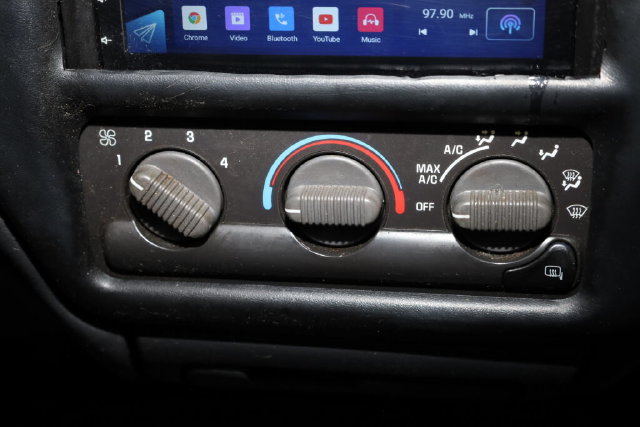 Thumbnail: 2003 Chevrolet S-10 - 32