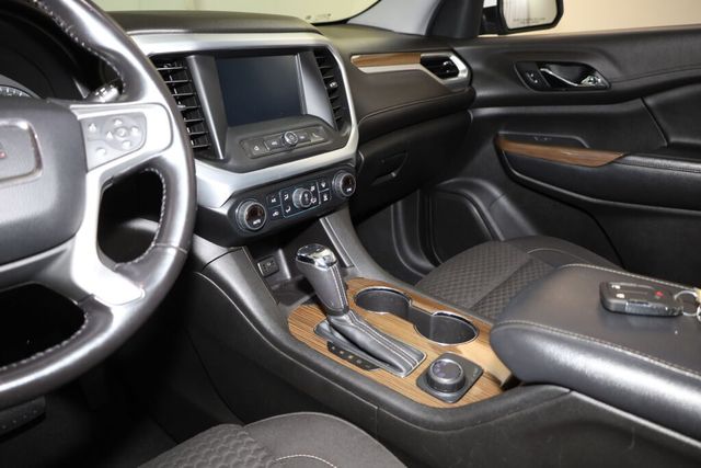 Thumbnail: 2019 GMC Acadia - 9