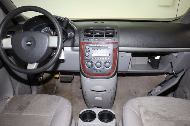 Thumbnail: 2007 Chevrolet Uplander - 13