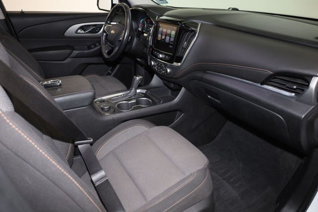 Thumbnail: 2019 Chevrolet Traverse - 11