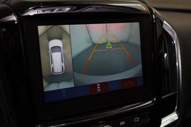 Thumbnail: 2018 Chevrolet Traverse - 15