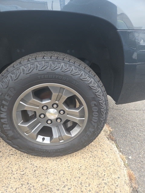 Thumbnail: 2020 Chevrolet Tahoe - 29