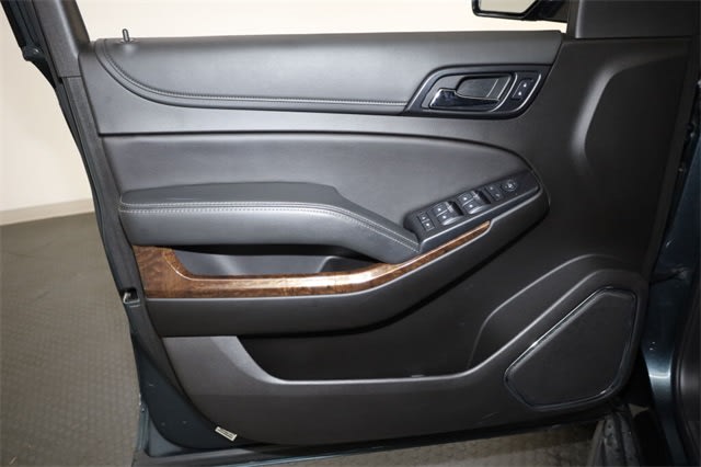 Thumbnail: 2020 Chevrolet Tahoe - 26