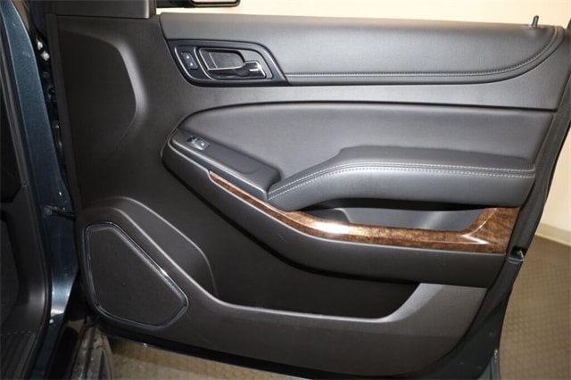 Thumbnail: 2020 Chevrolet Tahoe - 28