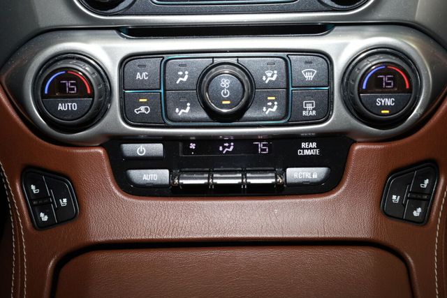 Thumbnail: 2019 Chevrolet Tahoe - 38