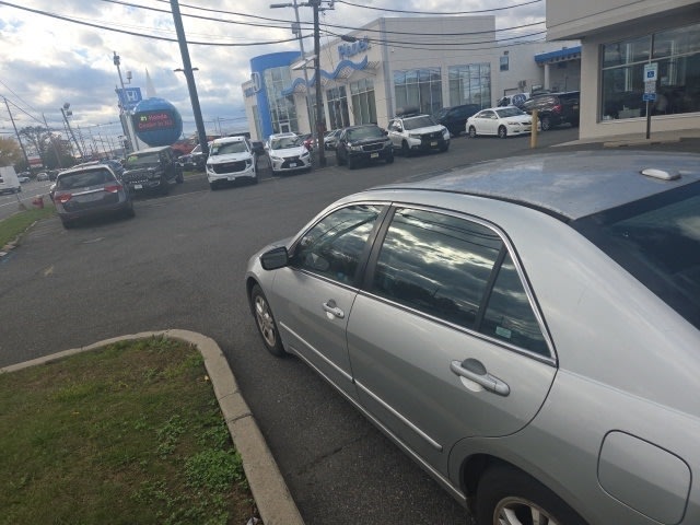 Thumbnail: 2006 Honda Accord - 14