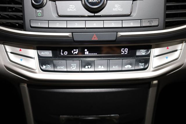 Thumbnail: 2013 Honda Accord - 30