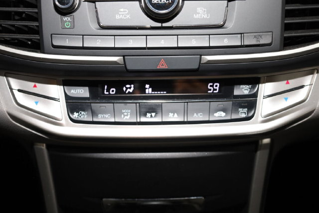 Thumbnail: 2013 Honda Accord - 30