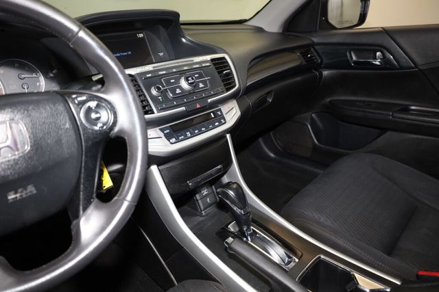 Thumbnail: 2013 Honda Accord - 9