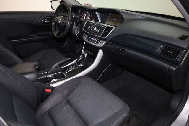 Thumbnail: 2013 Honda Accord - 34