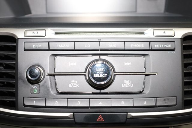 Thumbnail: 2015 Honda Accord - 30