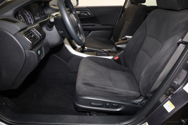 Thumbnail: 2015 Honda Accord - 10