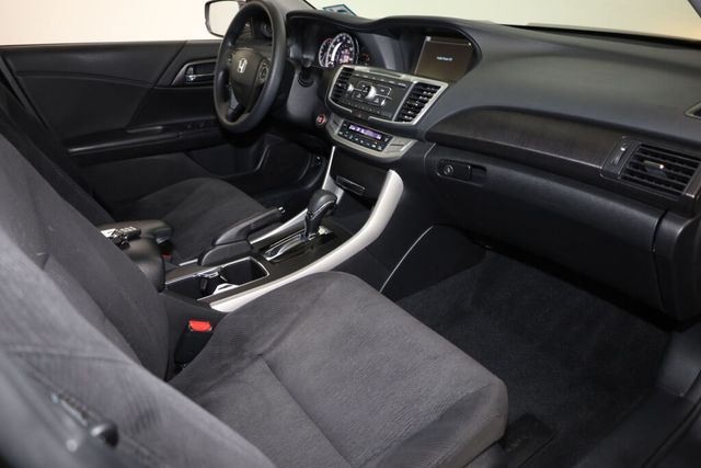 Thumbnail: 2015 Honda Accord - 36