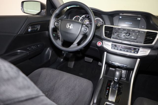 Thumbnail: 2015 Honda Accord - 13