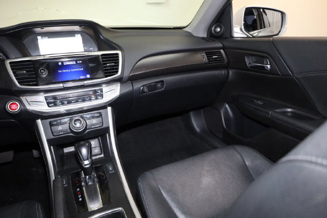 Thumbnail: 2013 Honda Accord - 30