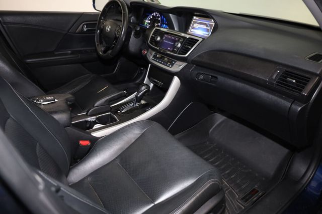 Thumbnail: 2015 Honda Accord - 11