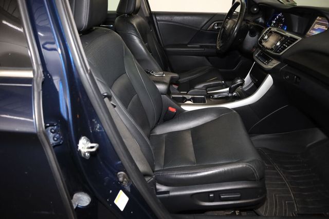 Thumbnail: 2015 Honda Accord - 36