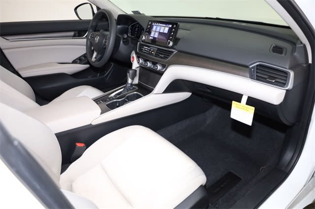 Thumbnail: 2022 Honda Accord - 28