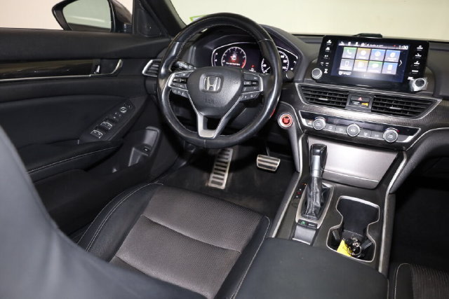 Thumbnail: 2018 Honda Accord - 13