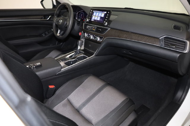 Thumbnail: 2020 Honda Accord - 8