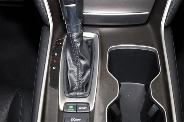 Thumbnail: 2022 Honda Accord - 16