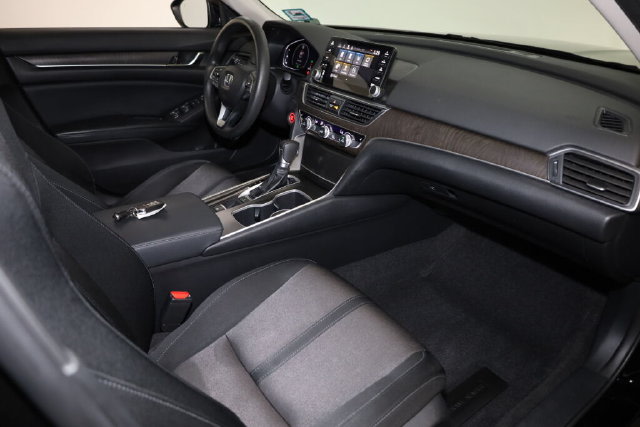 Thumbnail: 2018 Honda Accord - 38