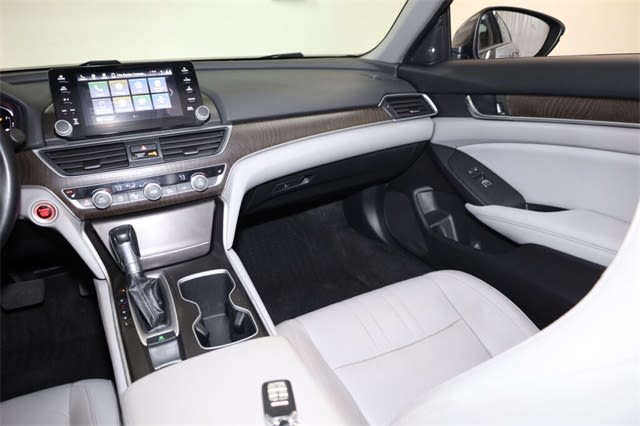 Thumbnail: 2018 Honda Accord - 14