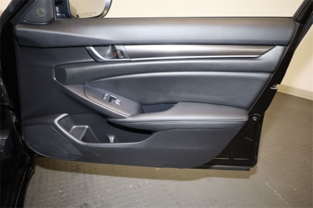 2022 Honda Accord Sport 28
