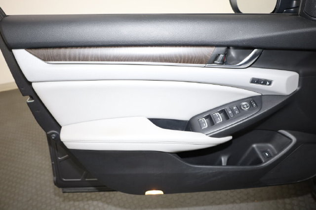 Thumbnail: 2019 Honda Accord - 27