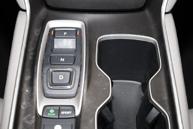Thumbnail: 2019 Honda Accord - 16