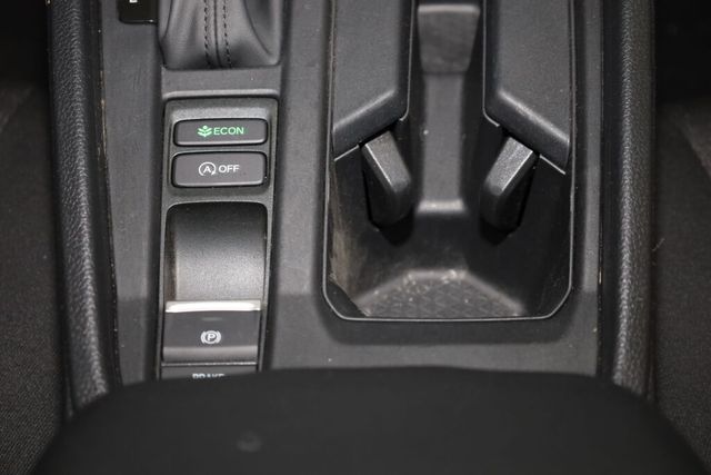 Thumbnail: 2025 Honda Accord - 32
