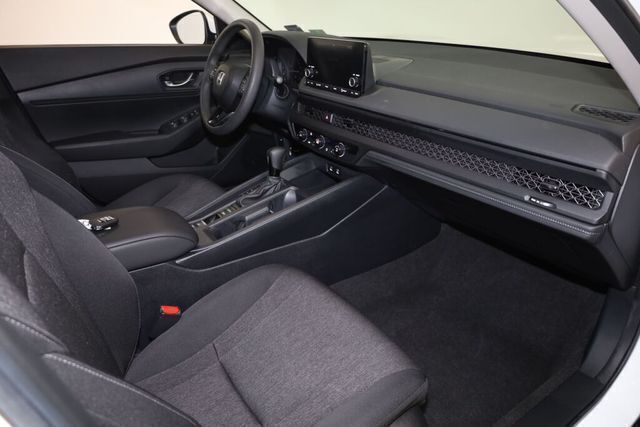 2023 Honda Accord LX - Photo 14