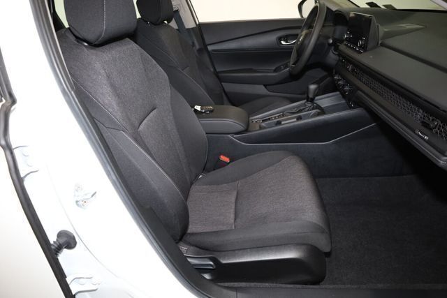 2023 Honda Accord LX - Photo 11