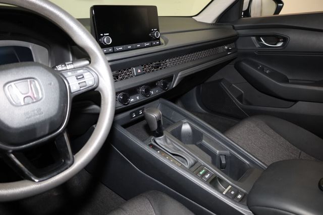 Thumbnail: 2024 Honda Accord - 9