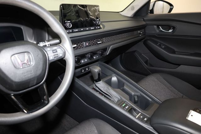 Thumbnail: 2024 Honda Accord - 9