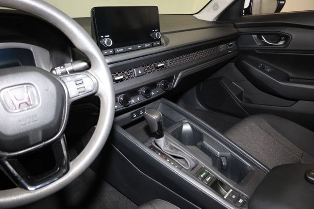 Thumbnail: 2023 Honda Accord - 9