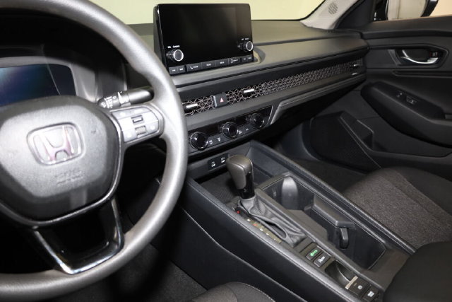 Thumbnail: 2025 Honda Accord - 14