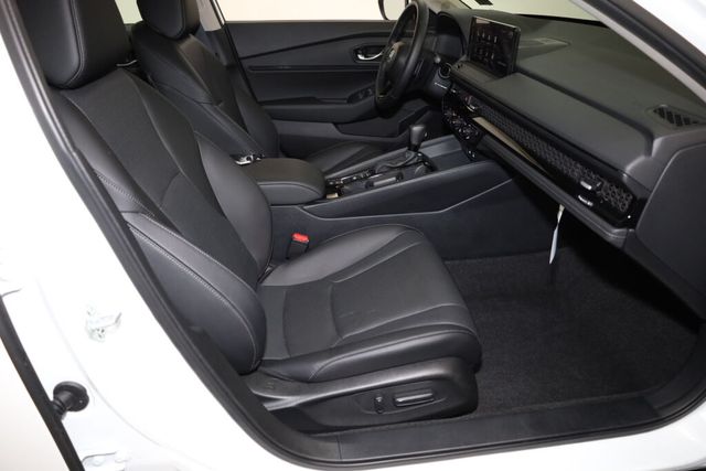 2025 Honda Accord Hybrid EX-L - Photo 11