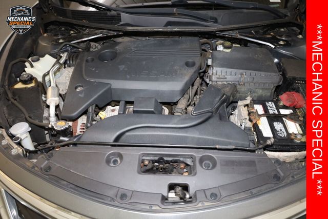 Thumbnail: 2015 Nissan Altima - 7
