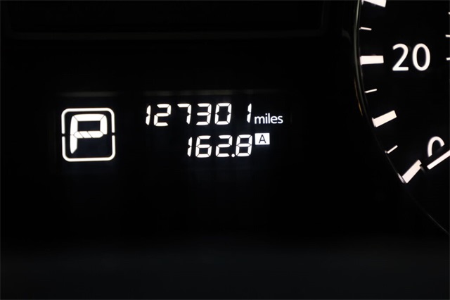 Thumbnail: 2015 Nissan Altima - 17