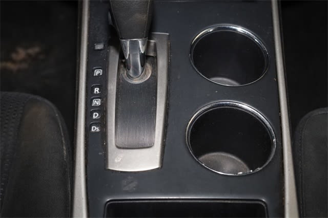 Thumbnail: 2015 Nissan Altima - 16