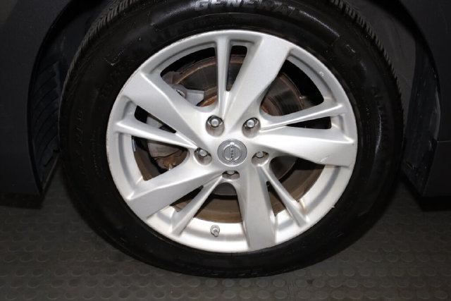 Thumbnail: 2013 Nissan Altima - 6