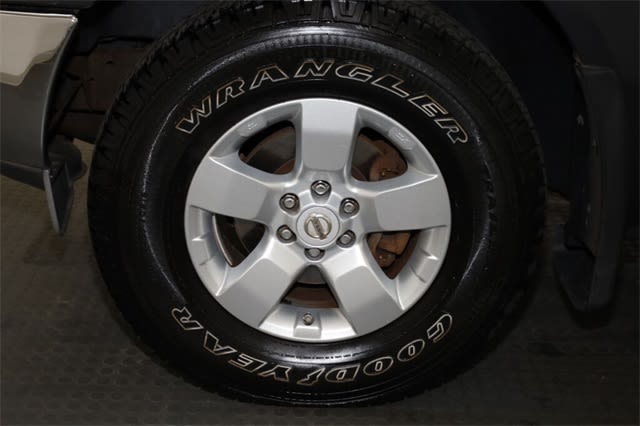 Thumbnail: 2010 Nissan Frontier - 7